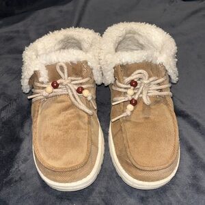 Hey Dudes Cozy Tan Corduroy Slippers with Faux Fur Lining